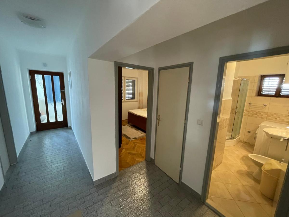 Apartment Mlija Омиш Экстерьер фото